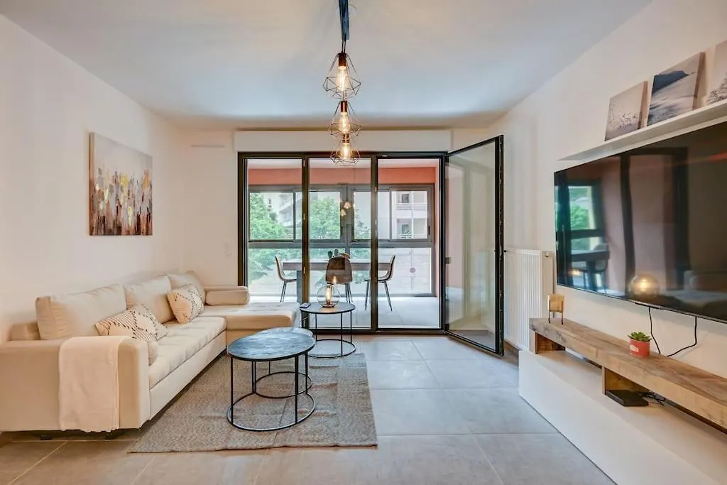 Apartment Sublime Appartement 6 Couchages Avec Parking Aix-en-Provence