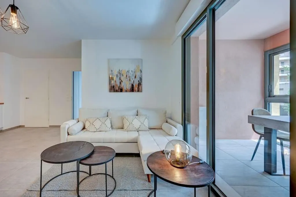 Apartment Sublime Appartement 6 Couchages Avec Parking Aix-en-Provence France