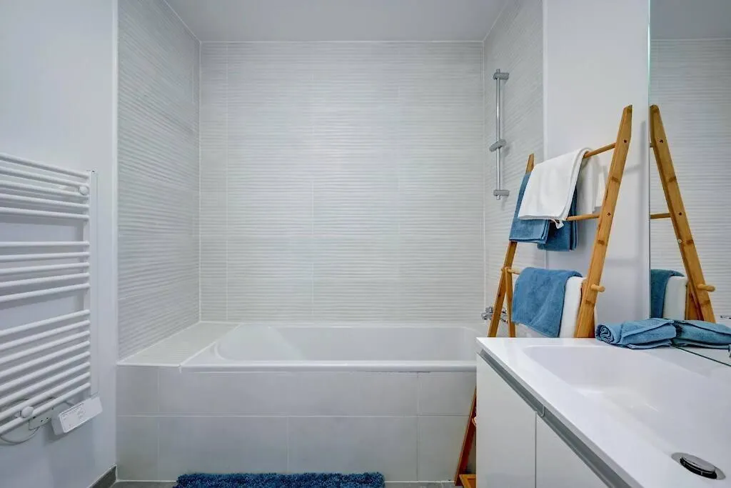 Apartment Sublime Appartement 6 Couchages Avec Parking Aix-en-Provence